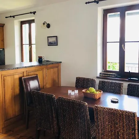 Soukroma Chata Pekarov Lodge *